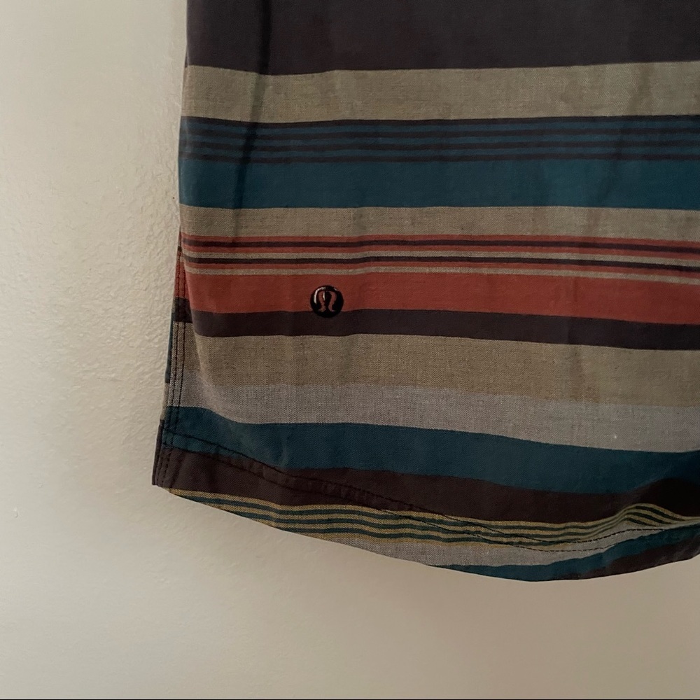 Lululemon shorts - Picture 3 of 5